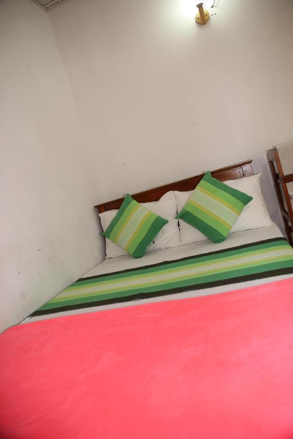 Super Spot Guest House Ella Esterno foto