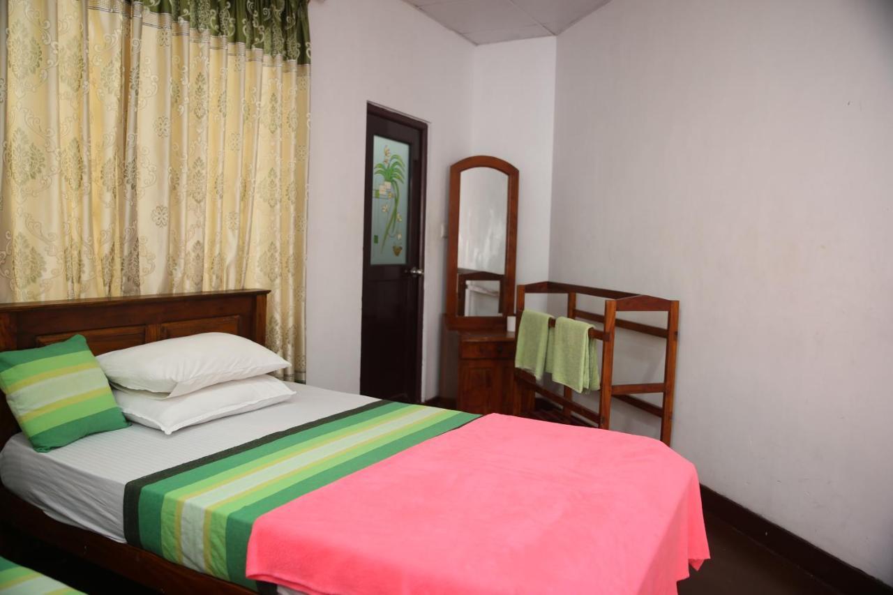 Super Spot Guest House Ella Esterno foto