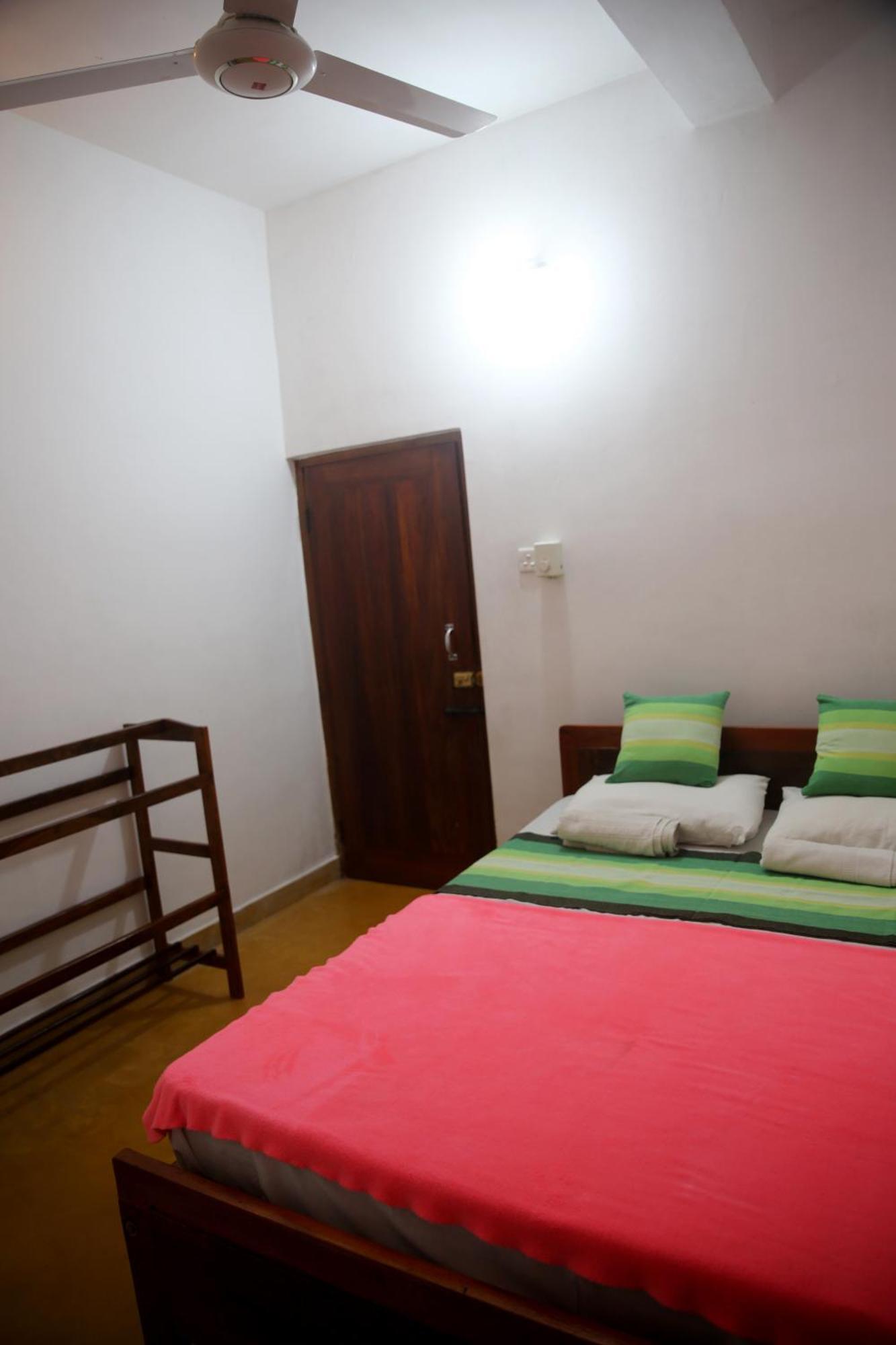 Super Spot Guest House Ella Esterno foto